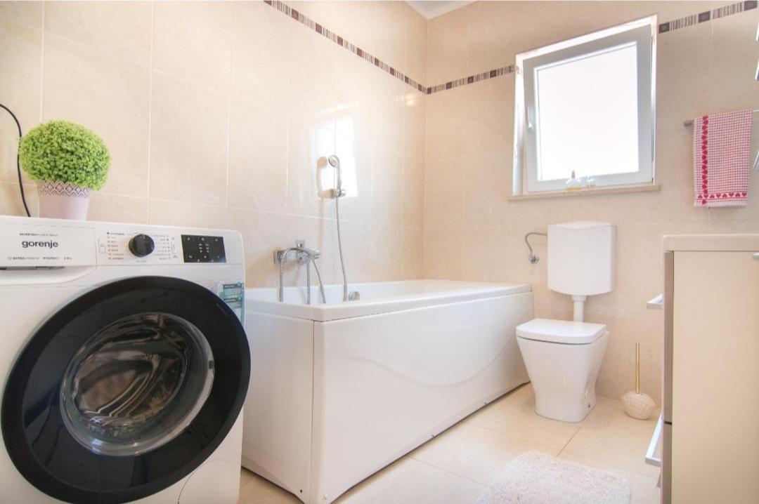 Apartment Antonella Fasana Fažana Kültér fotó