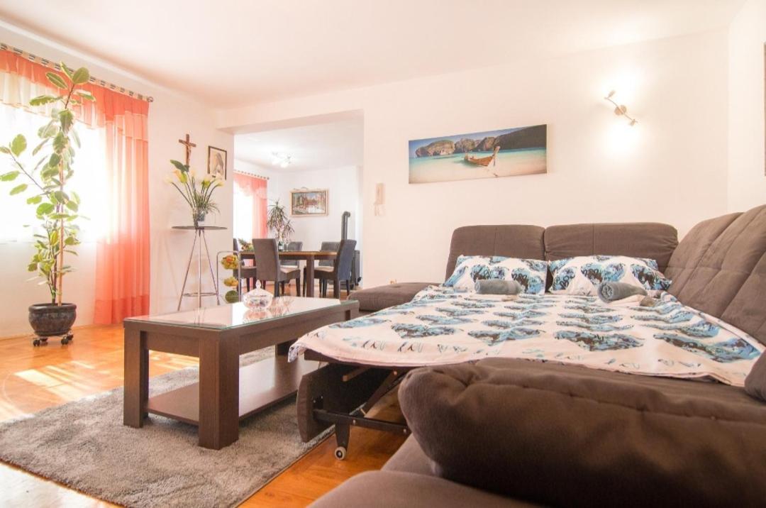 Apartment Antonella Fasana Fažana Kültér fotó